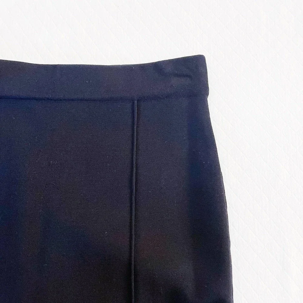 Romeo and Juliet Couture Black Pencil Skirt Backslit SZ L NWOT